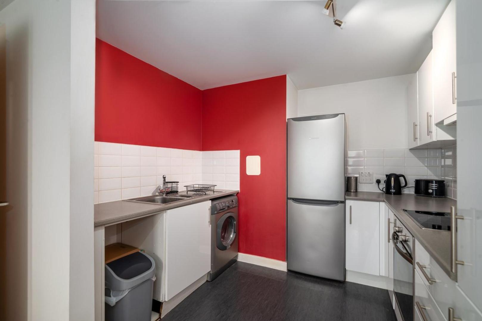 דירות לונדון Guestready - 1 Bed Apt With City Views, Vauxhall מראה חיצוני תמונה