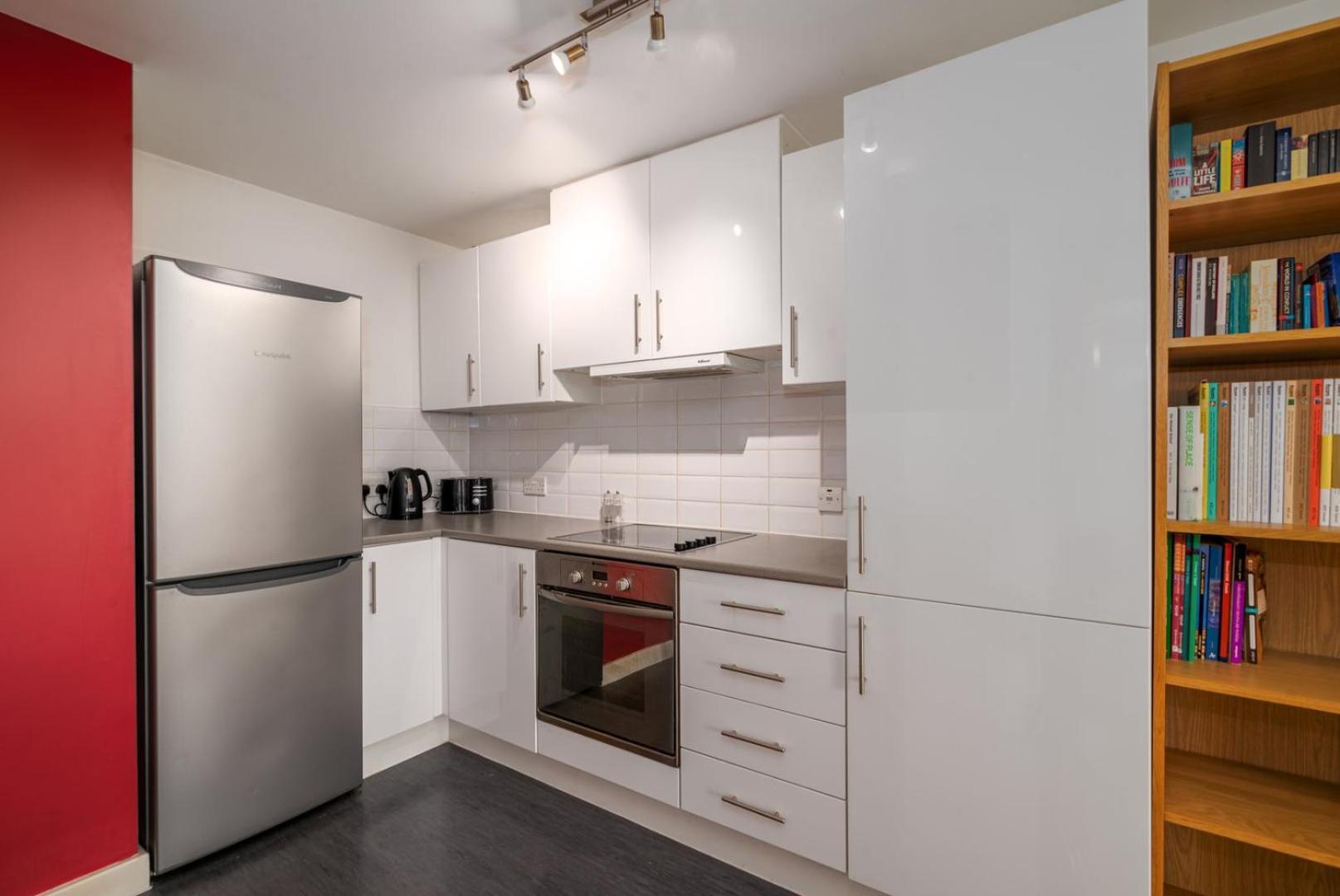 דירות לונדון Guestready - 1 Bed Apt With City Views, Vauxhall מראה חיצוני תמונה